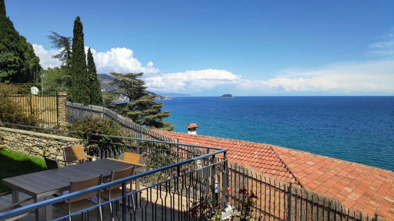 Vista Mare & Ac - Smeraldo Apartment Laigueglia Extérieur photo