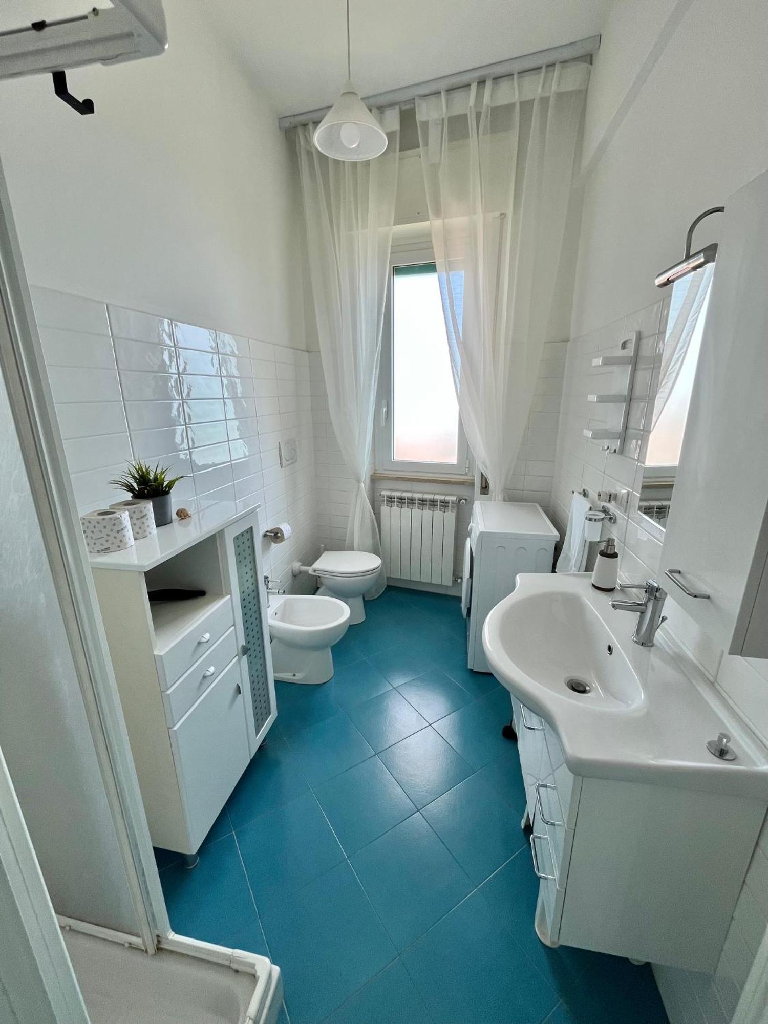 Vista Mare & Ac - Smeraldo Apartment Laigueglia Extérieur photo